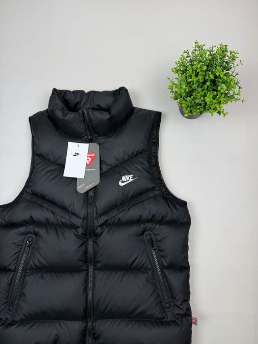 Жилетка Nike Windrunner Storm-Fit безрукавка найк шторм фіт