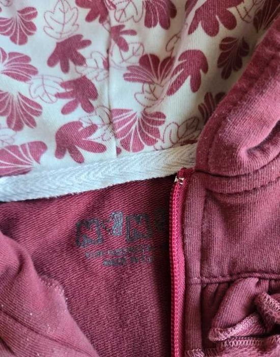 O. słodka bluza z kapturem dla maluszka bardzo dobrej jakości