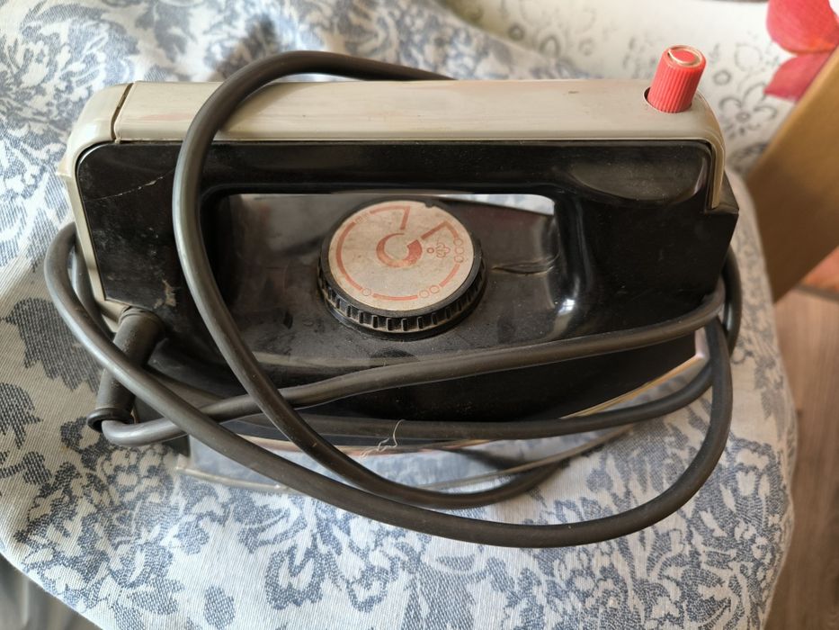 Утюг практически не был в использовании