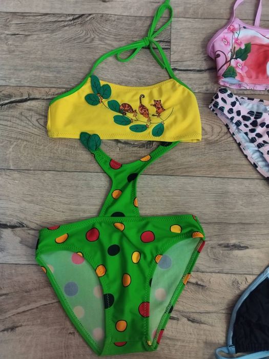 Дитячий купальник на дівчинку купальник детский
