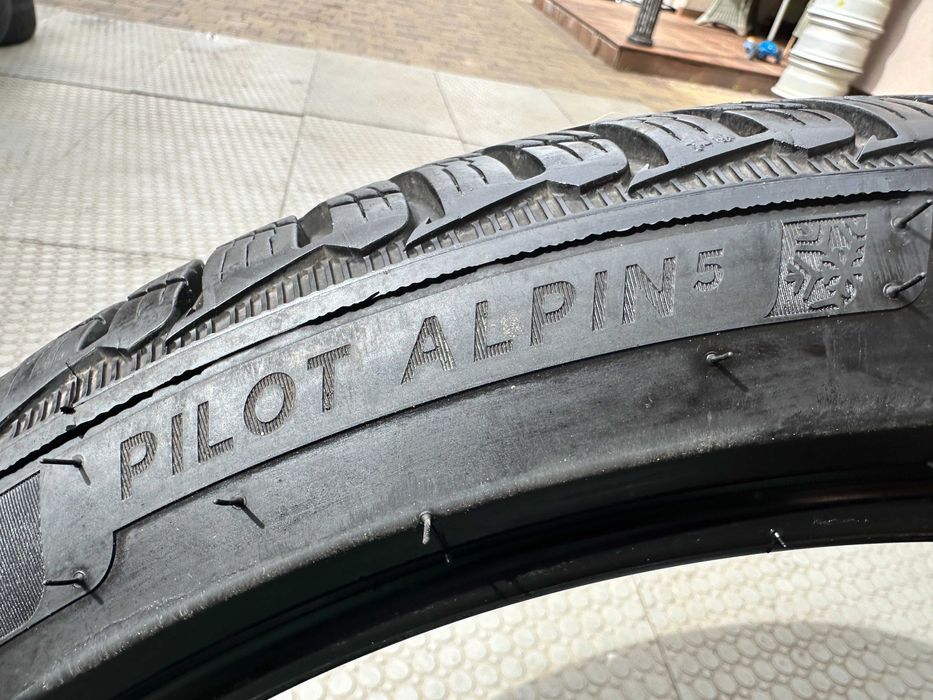 305-30 R21 104V Michelin Pilot Alpin 5 розпаровка 1шт