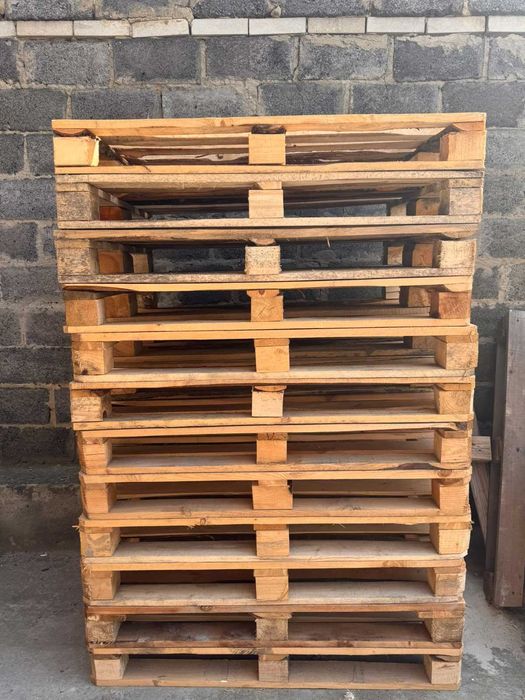 Дерев'яні піддони (паллети)