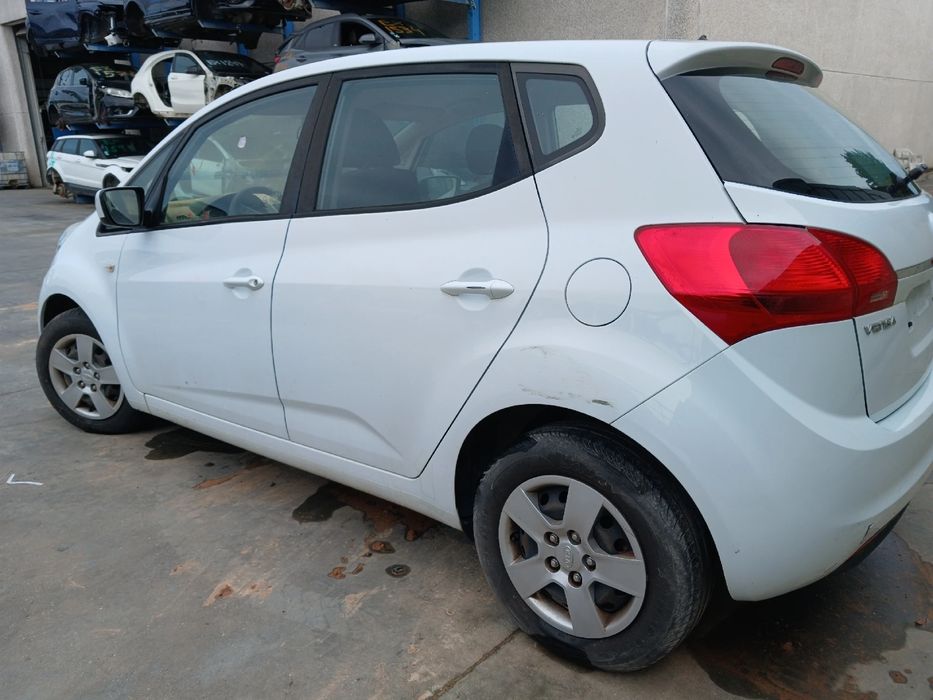 Para peças KIA Venga Van (YN)