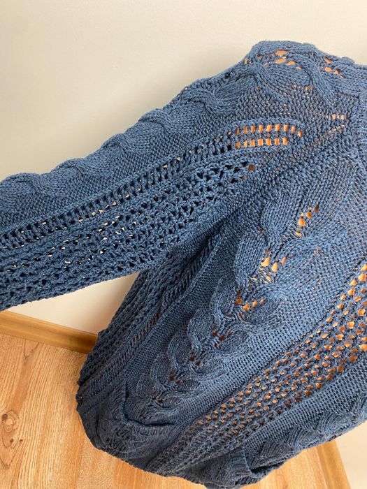 Sweter prześwitujący siateczka M/L narzutka z dziurkami sweter