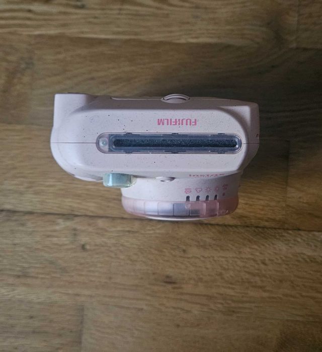 Câmera fujifilm mini 9