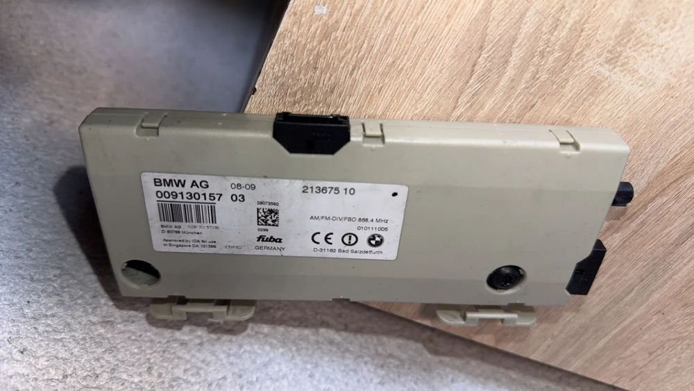 WZMACNIACZ ANTENOWY BMW E72 E71 9130157