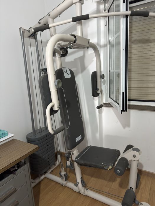 Oportunidade: Ginásio em Casa — Estação de Musculação Domyos HG60-4