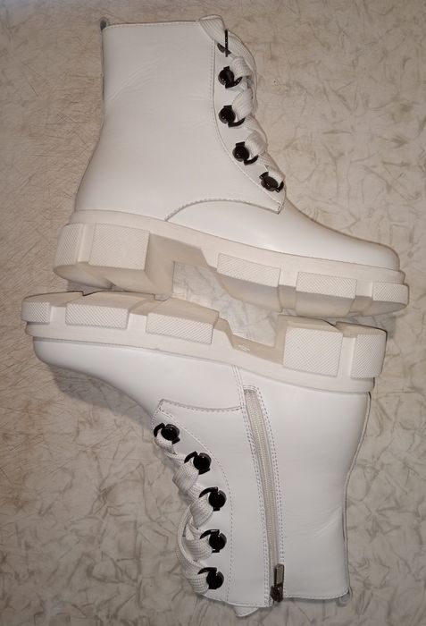 Ботинки женские кожаные зимние.