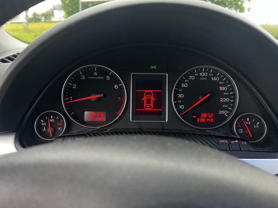Audi A4 b6 1,8t BFB  gaz 2002r