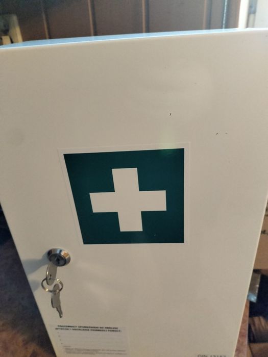 Apteczka metalowa 40.2