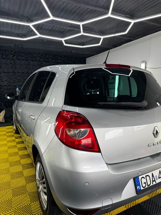 Renault Clio ekonomiczne auto