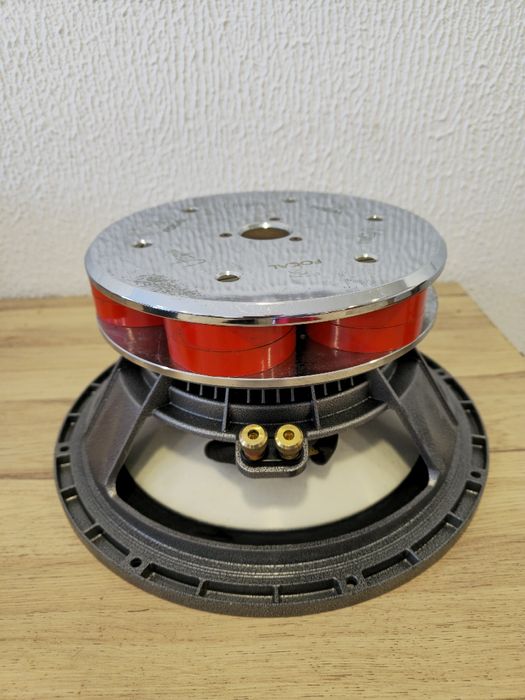 Subwoofers Focal Utopia 33 WX de 13"