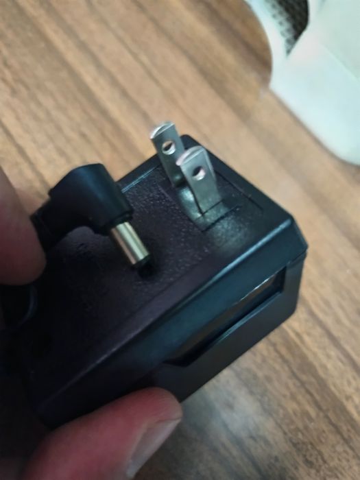 Adaptador 6V com ficha