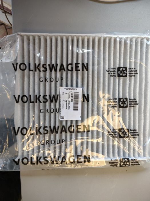 Filtr kabinowy oryginał VAG 5Q081966 Tiguan Skoda Audi Seat