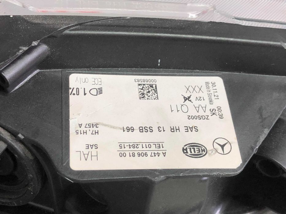 Фара Mercedes Metris Vito Америка A4479068100 A4479068200