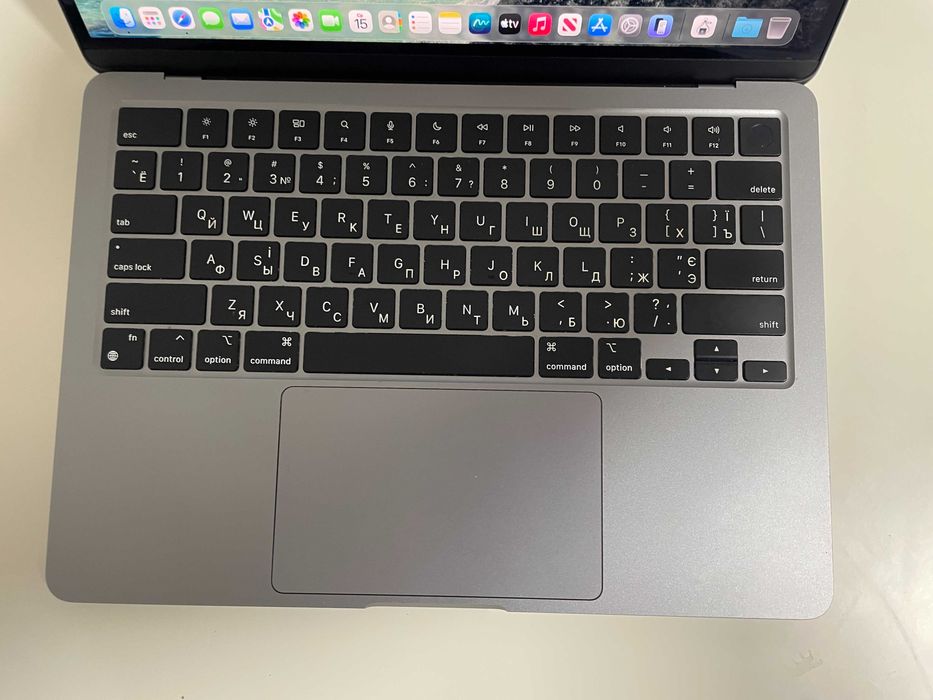 Ноутбук Apple MacBook air 13 M2/8/256 2022 A2681 Space gray