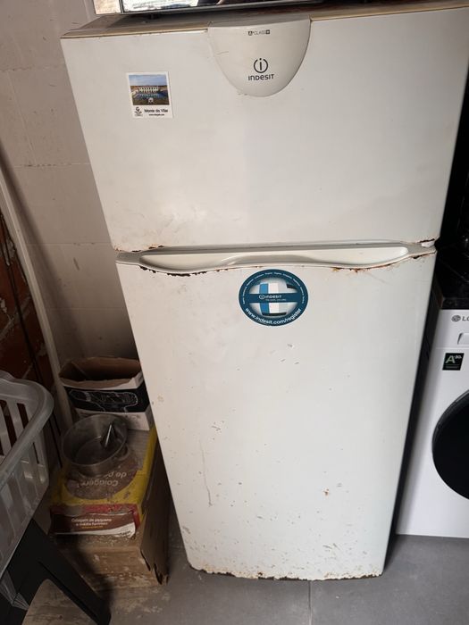 Frigorifico Indesit