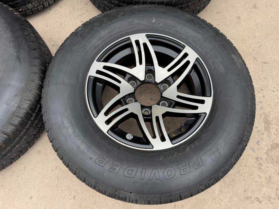 Диски R15 6x139.7 Ford Mazda Toyota шини 225/75R15