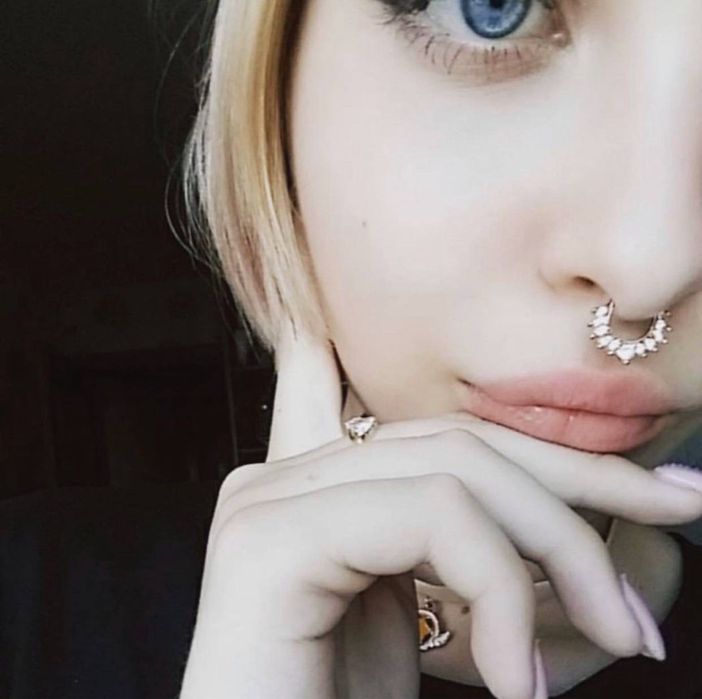 Септум, серіжка в ніс обманка