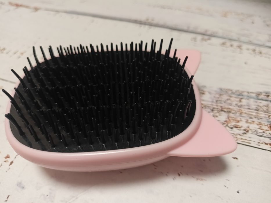 Szczotka do włosów Avon kotek