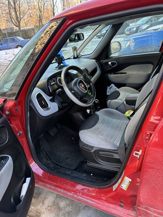 Власний Фіат 500L, терміново