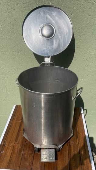 Balde lixo em inox com pedal 50LT