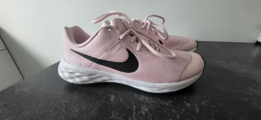 Buty damskie nike 38