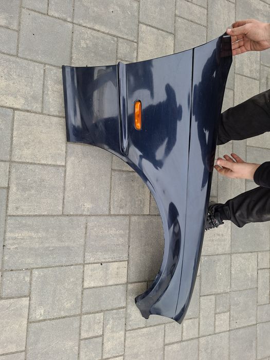 Bmw 3 e46 coupe cabrio 99-03 blotnik przedni prawy orientblau metallic