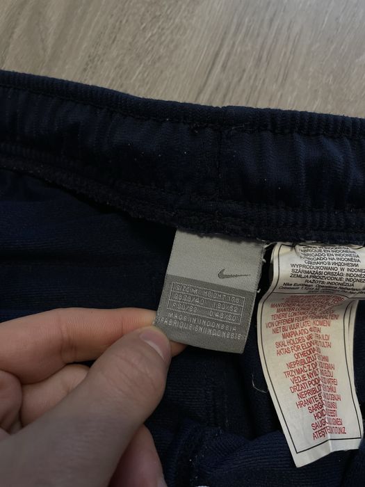 Спортивні штани Nike