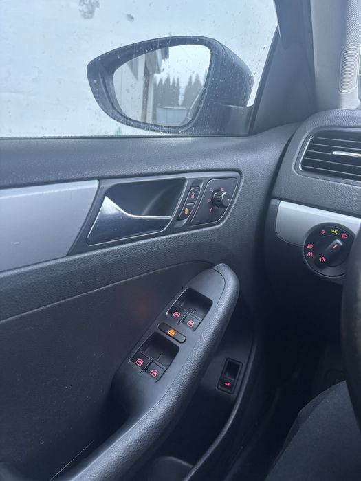 Volkswagen jetta mk6