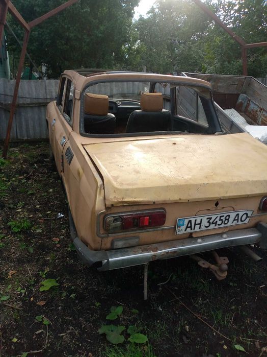 Продам москвич на ходу