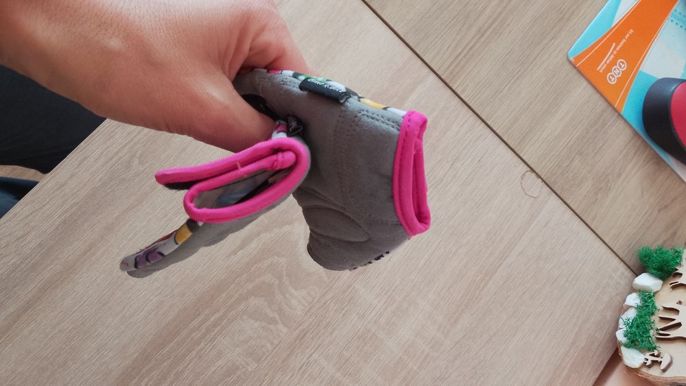 Rękawiczki na rower dla dziewczynki