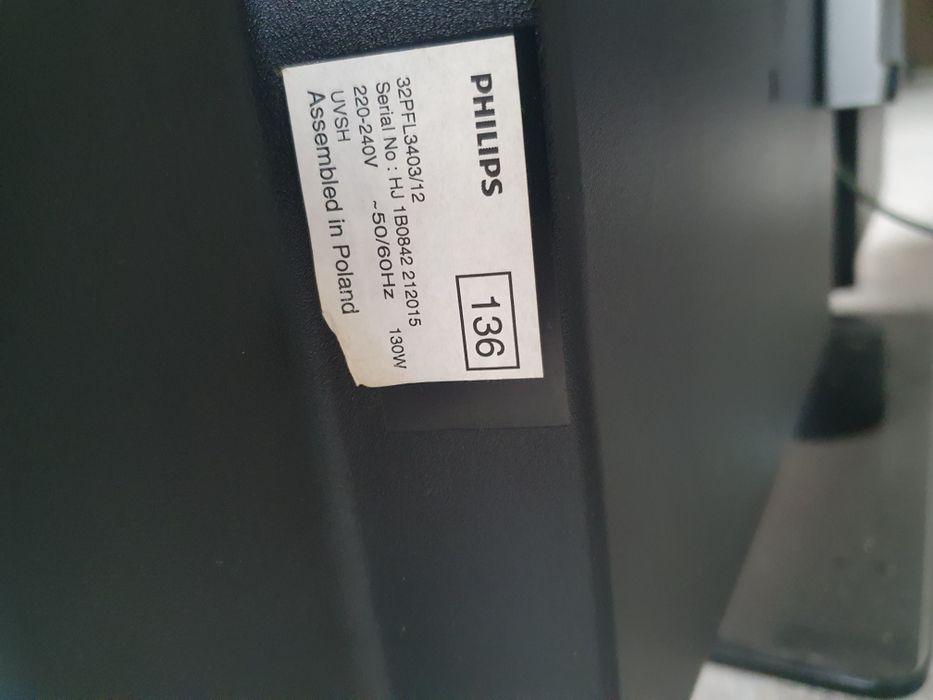 Продам телевизор PHILIPS 32PFL3403/12