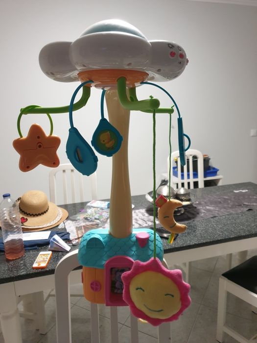 Candeeiro cama bebé