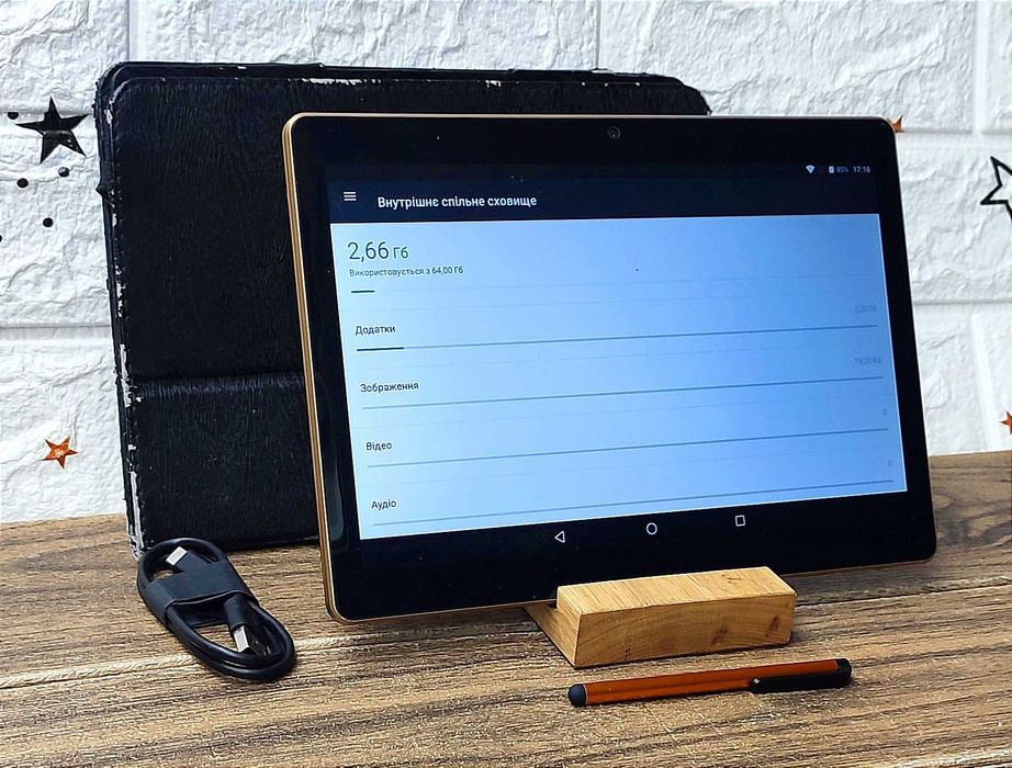 Планшет 10 дюймів 4/64