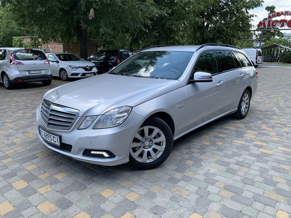 Продам Mercedes-Benz E 212