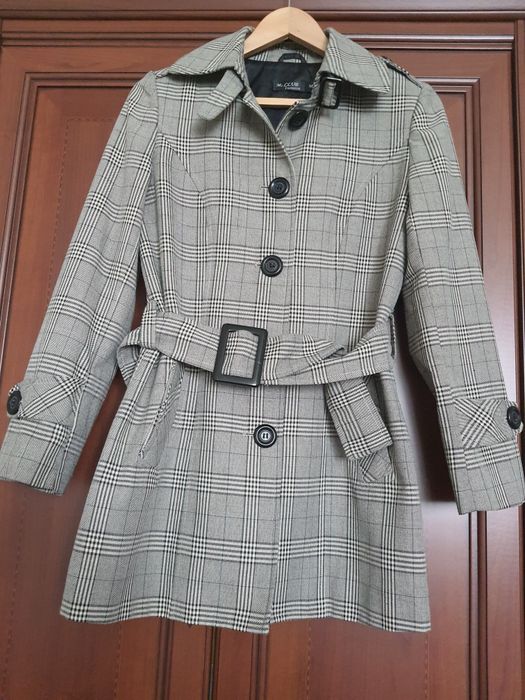 Жіноча куртка , піджак