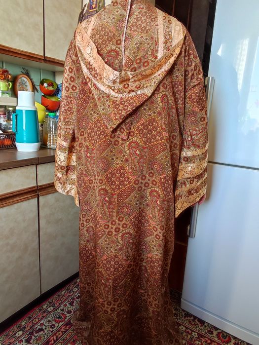 Сукня арабська з капюшоном