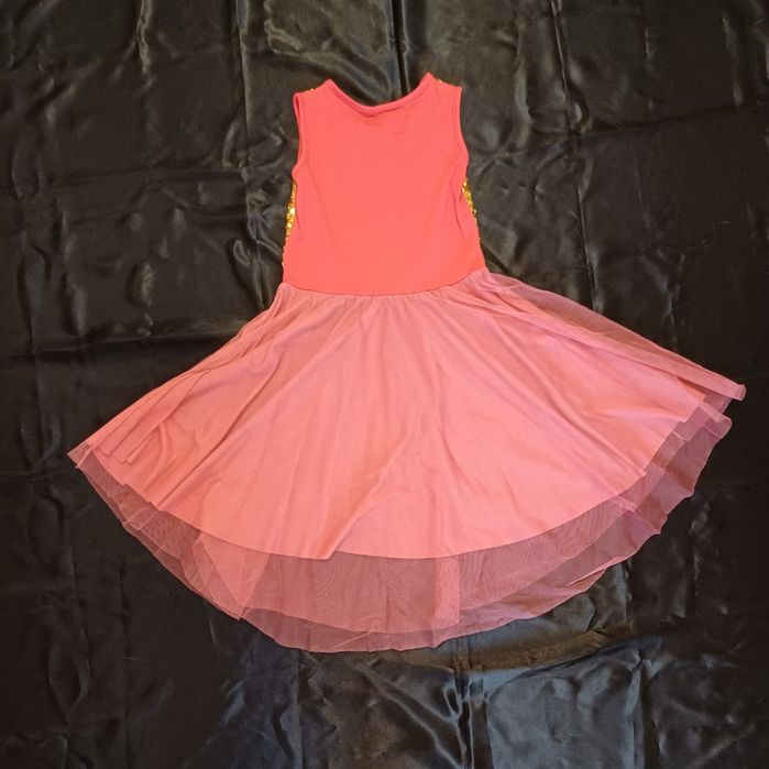 Святкова сукня на дівчинку в золотих паєтках