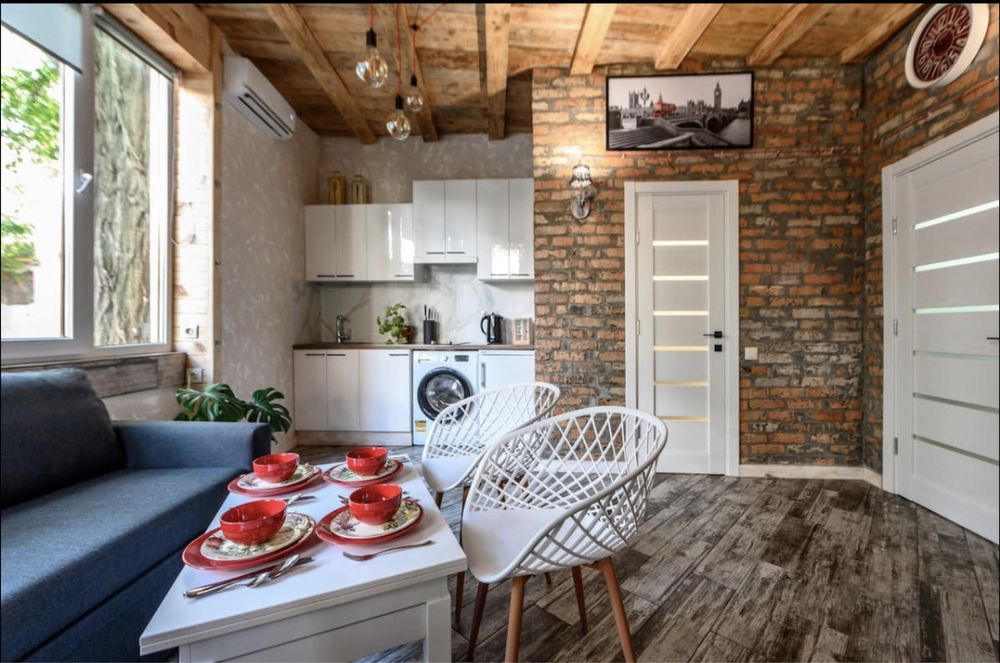 Аренда  посуточно/помесячно в центре Одессы/6012