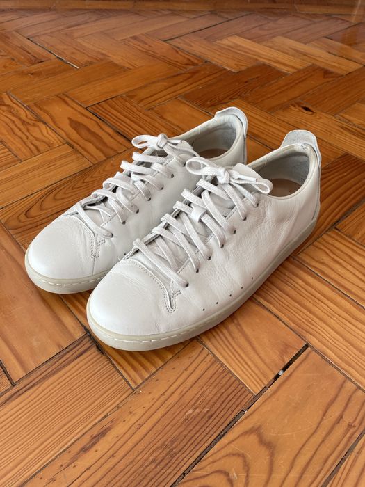 Sapatilhas Nathan Lace Clarks em pele