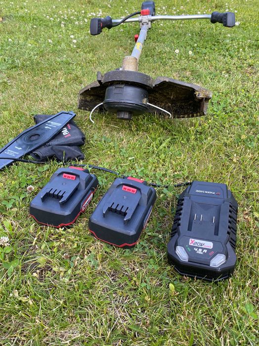 Akumulatorowa kosa i podkaszarka PARKSIDE PERFORMANCE  2w1, 40 V, PPFSA 40-Li B2 z akumulatorem i ładowarką
