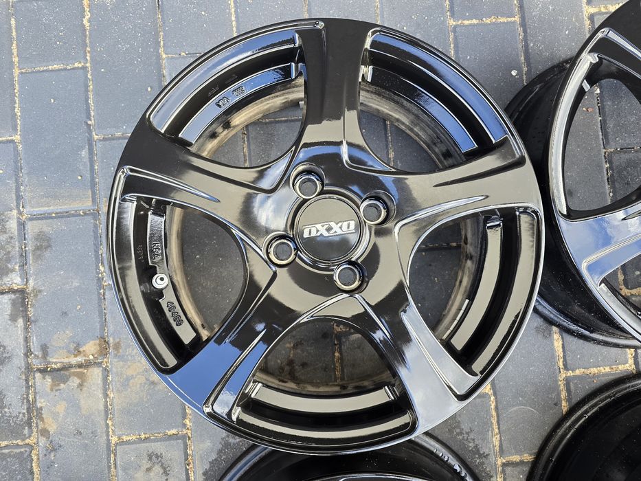 Sprzedam  Alufelgi  15" 4x100 6j ET45