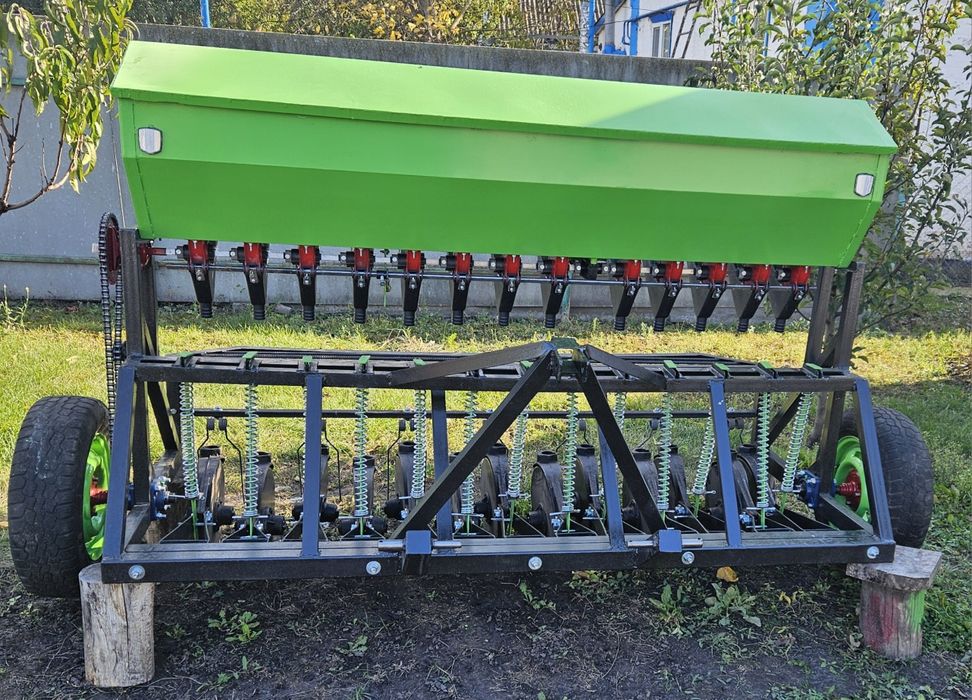 Сівалка на 13 сошників