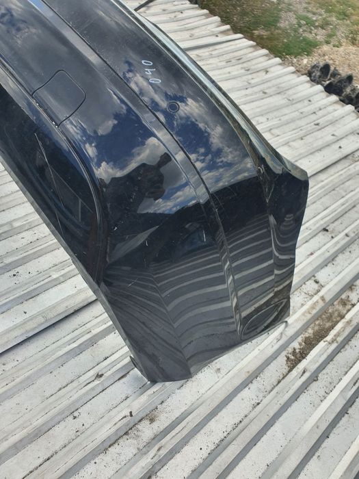 Бампер задній w204 c-class c220 c250 седан колір 040