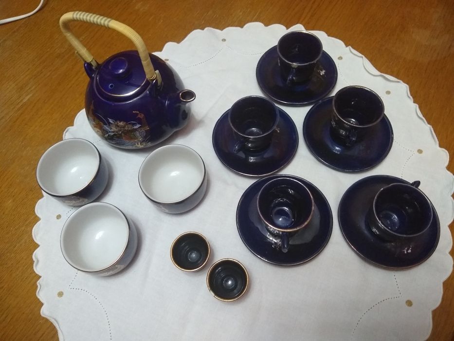 Kobaltowy imbryk 3 czarki plus dodatki