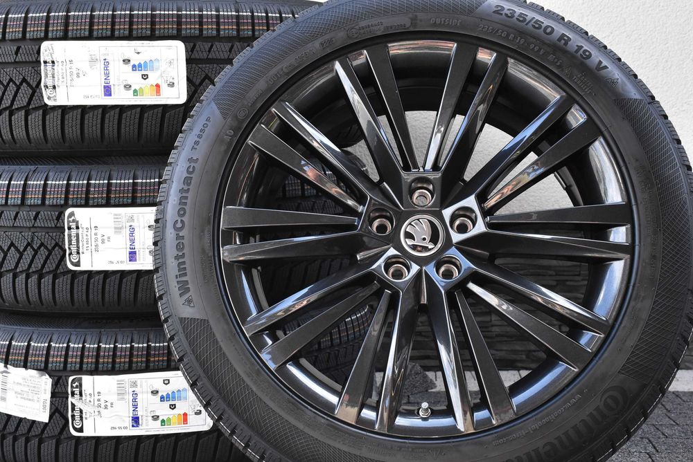 Nowe koła zimowe OEM Skoda KODIAQ Audi Q3 VW Tiguan 19" Conti 2025r