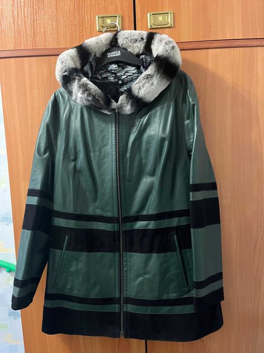 Куртка шкіряна жіноча