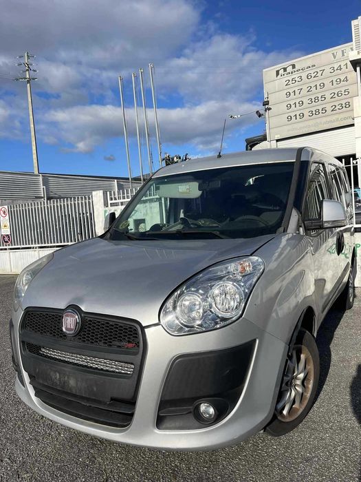 Fiat Doblo 2013 para peças!