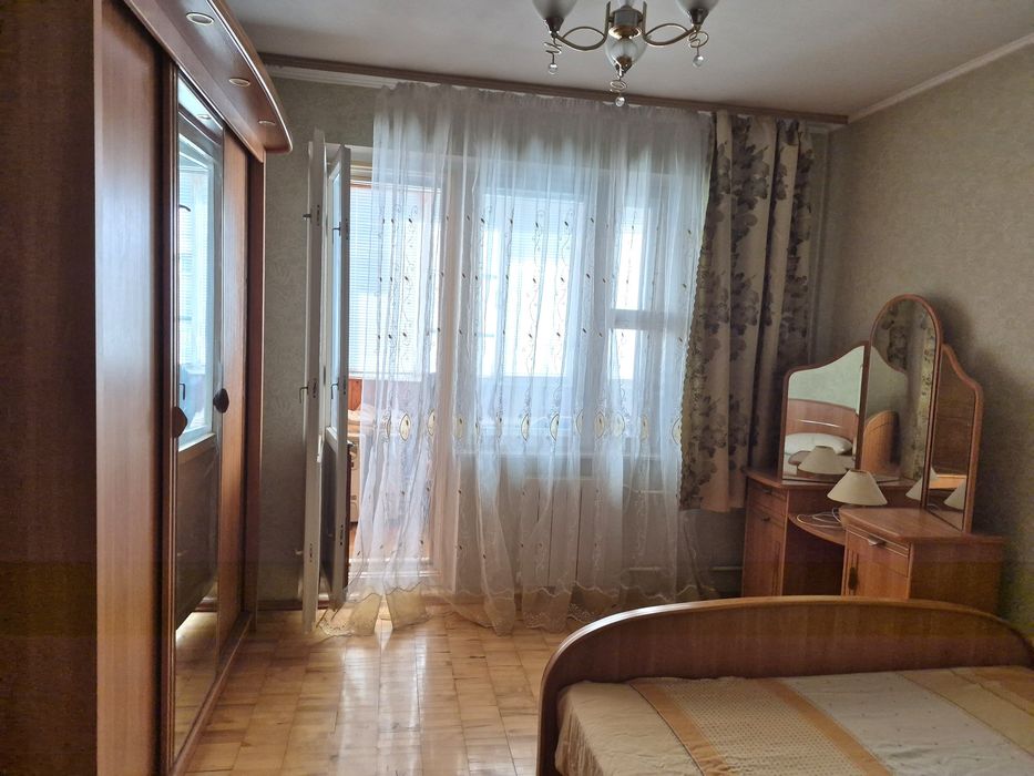 Оренда від власника,3х кімнатна,вул. Рональда Рейгана
